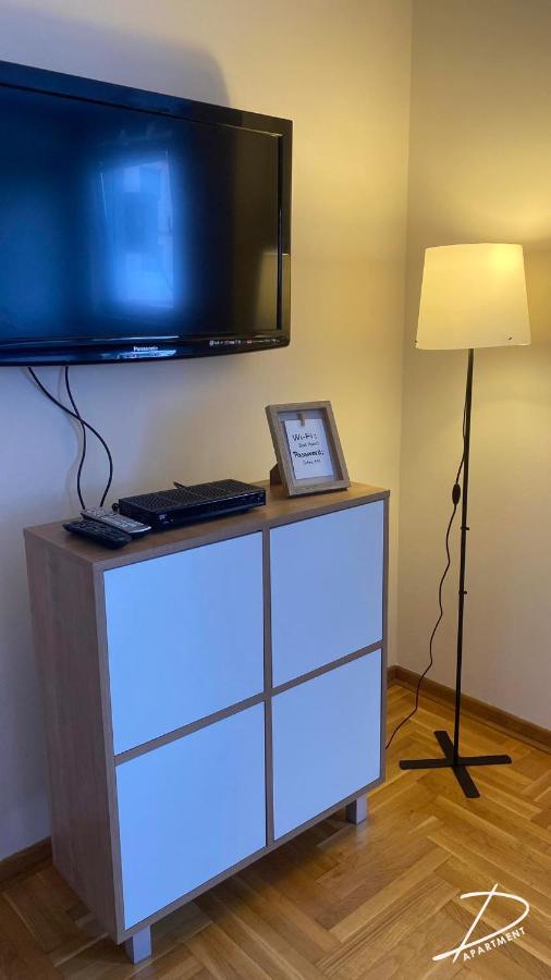 D Apartment Free Private Parking Fast Wi-Fi Novi Sad Exterior photo
